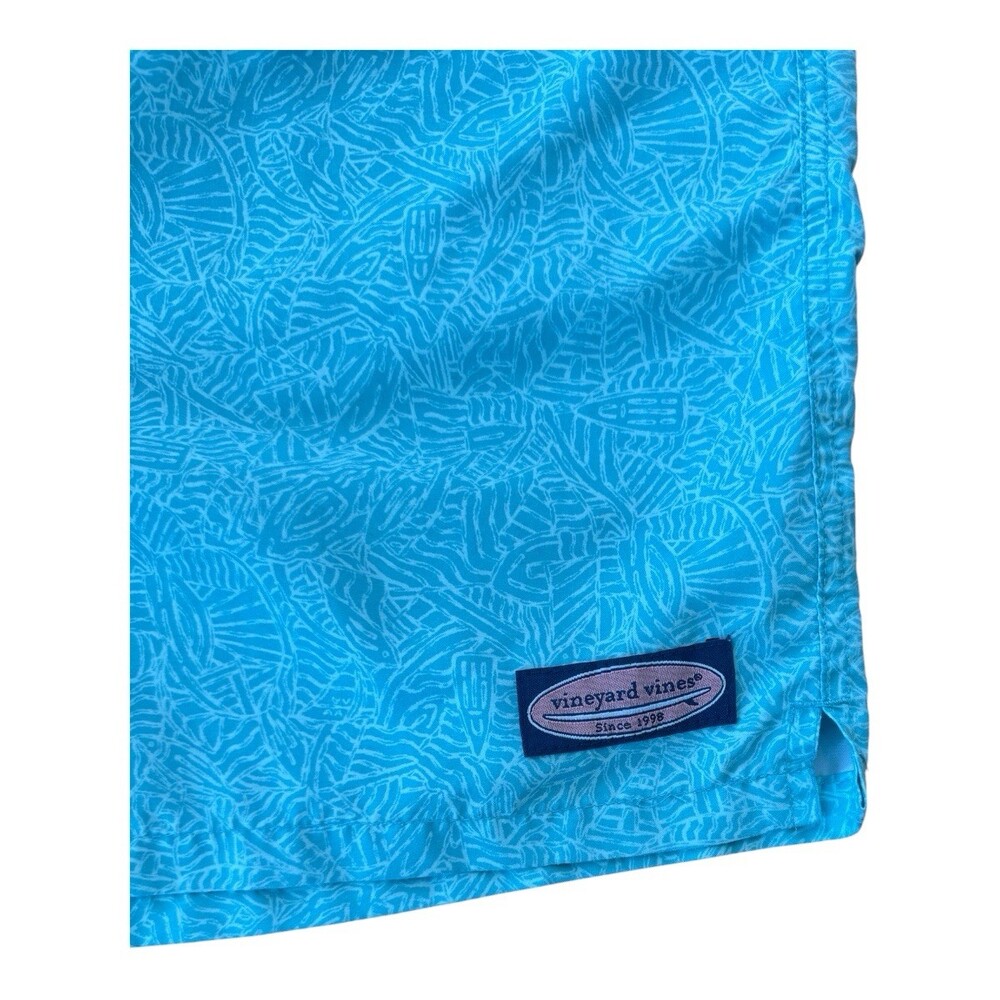 Vineyard Vines Men’s XL Swim Trunks Turquoise Blue Geometric Print - Picture 5 of 9